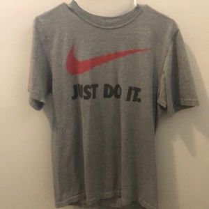 Nike T-shirt